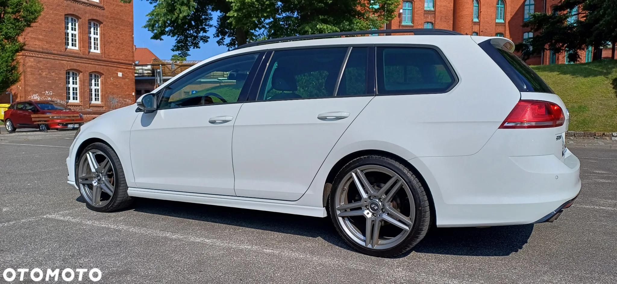 Volkswagen Golf - 7