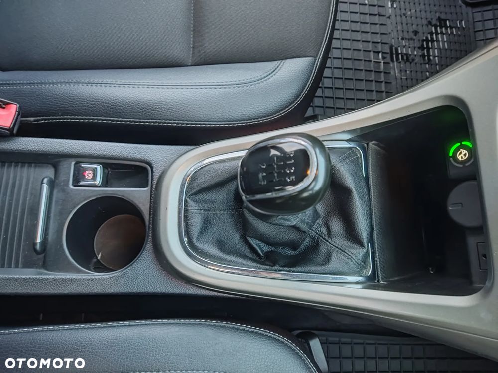 Opel Astra 1.4 Turbo 150 Jahre - 19