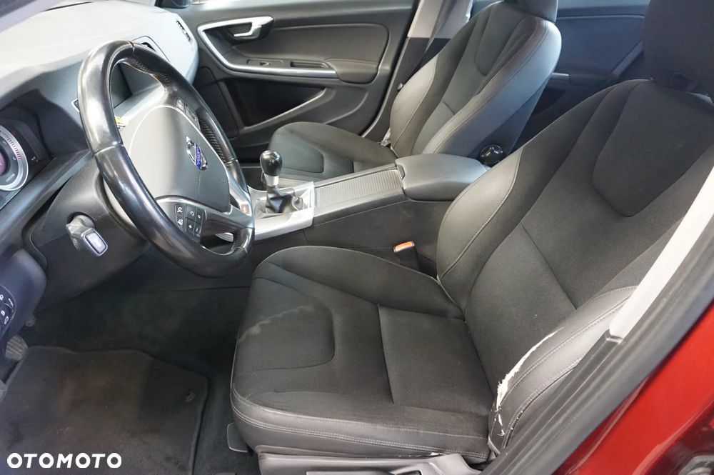 Volvo S60 - 11