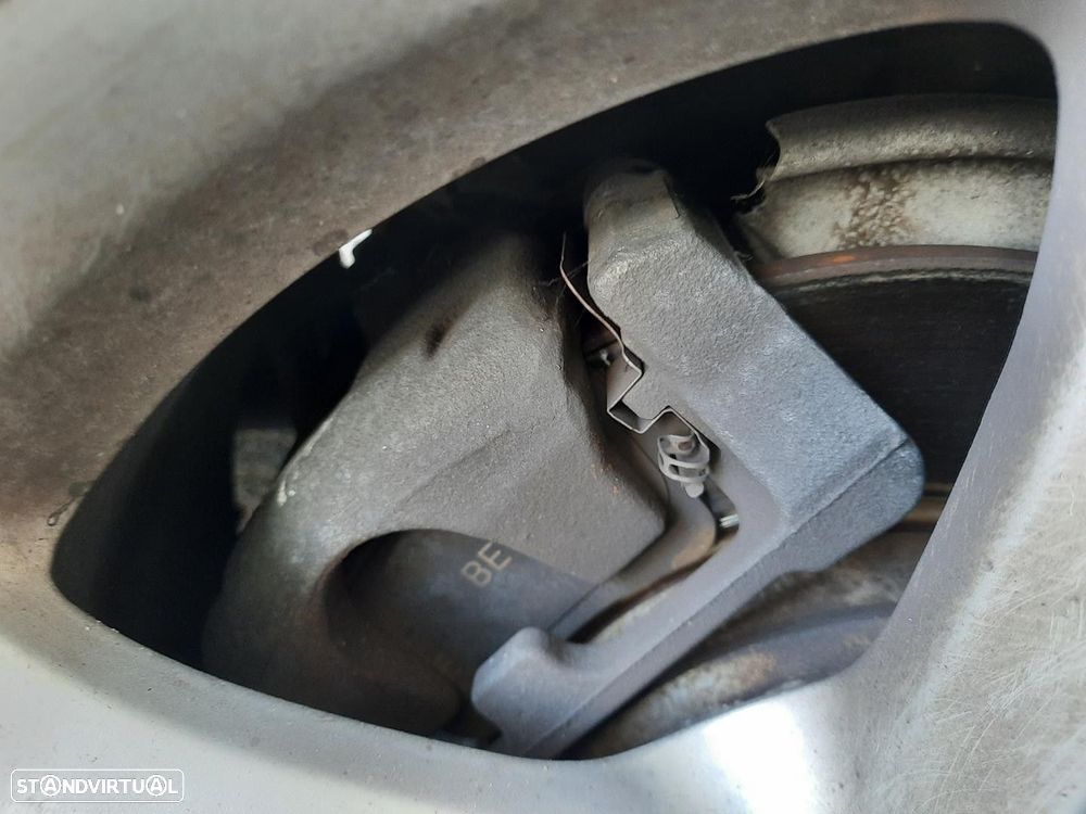 QUADRANTE FORD FOCUS III SEDAN 2011 - 2