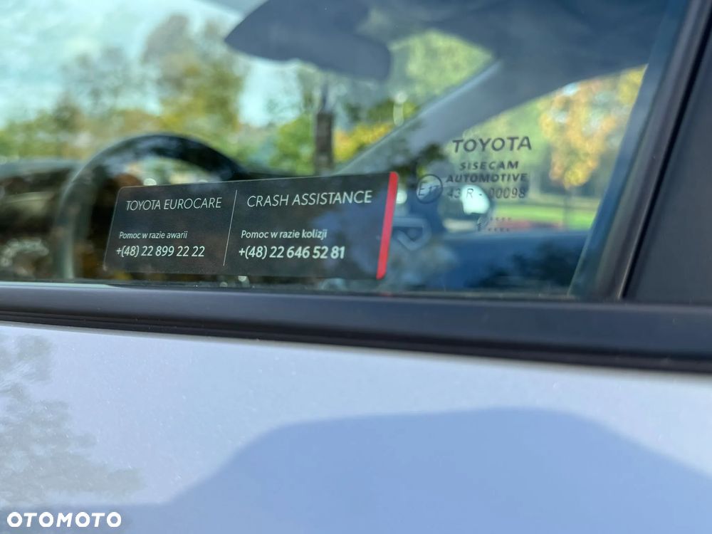 Toyota Corolla 1.8 Hybrid Comfort - 28