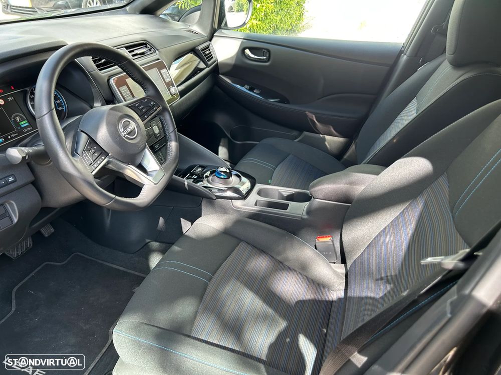 Nissan Leaf N-Connecta - 10