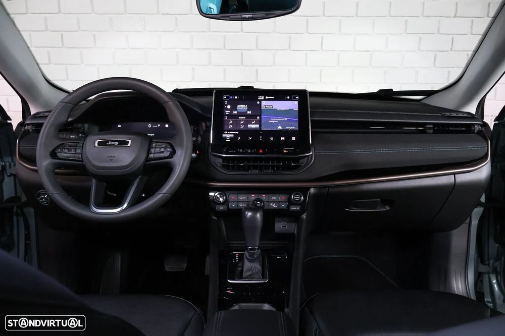 Jeep Compass 1.5 TG e-Hybrid Upland DCT - 18