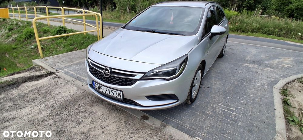 Opel Astra 1.6 CDTI Elite S&S - 11