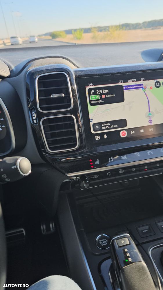 Citroën C5 Aircross 1.6 PureTech S&S EAT8 Shine - 11