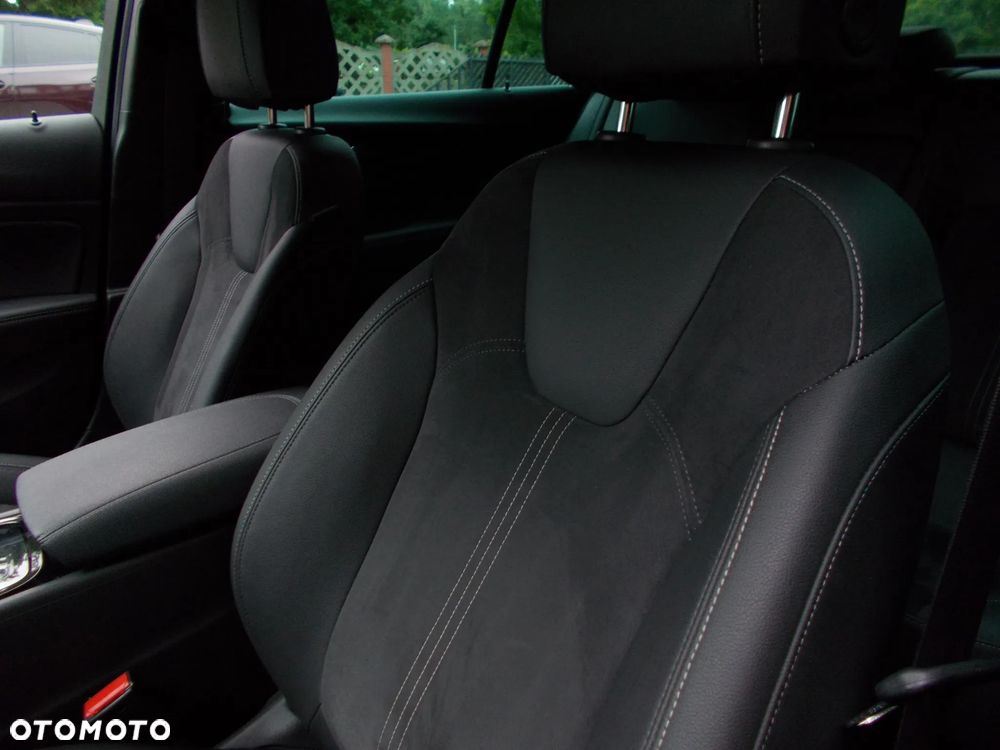 Opel Insignia 2.0 T Business Elegance S&S - 10