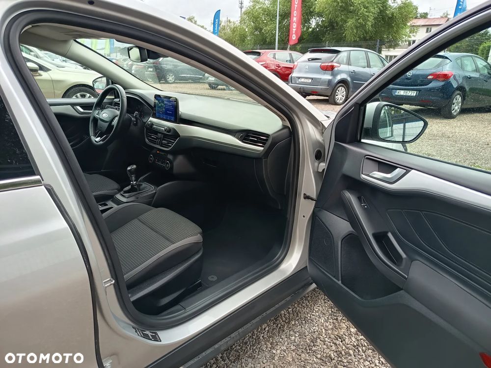 Ford Focus 2.0 TDCi SYNC Edition ASS - 31