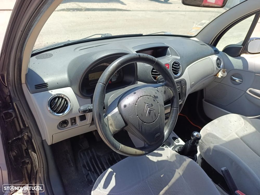 Citroën C3 1.4 HDi Exclusive - 10