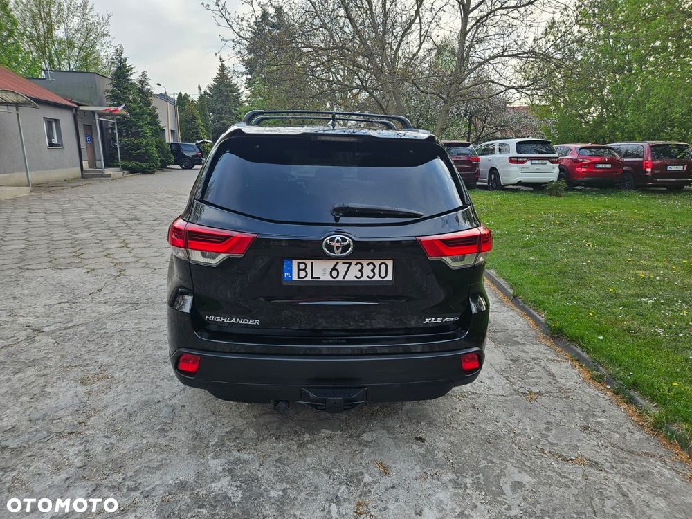 Toyota Highlander 3.5 V6 - 5
