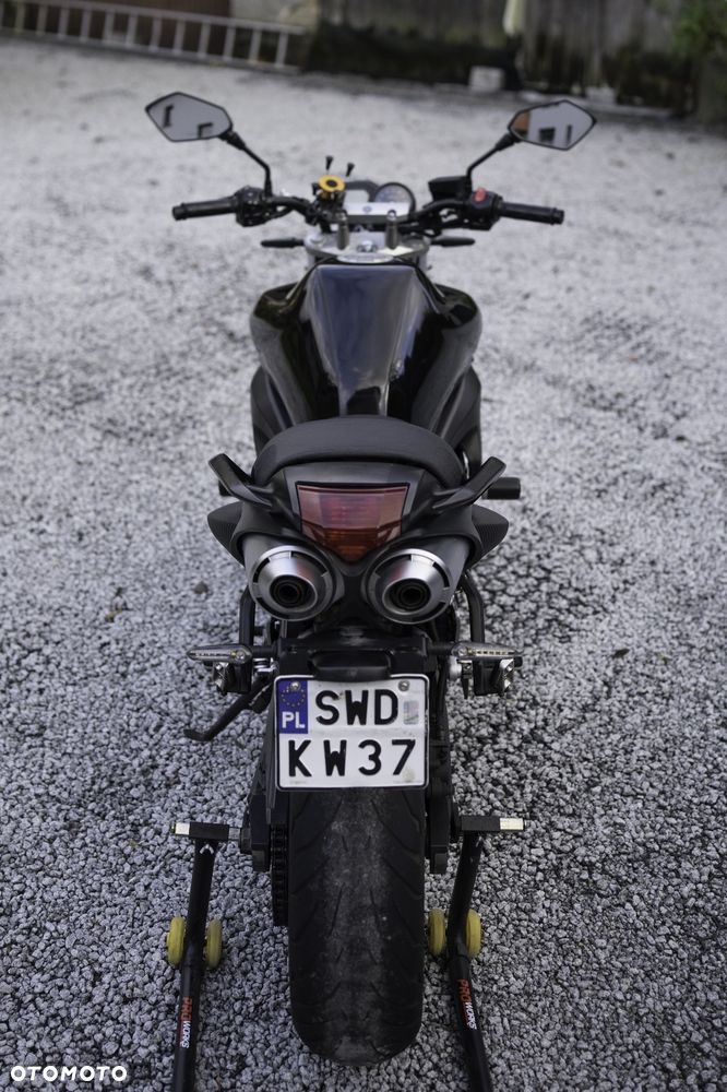 Yamaha FZ6 - 11