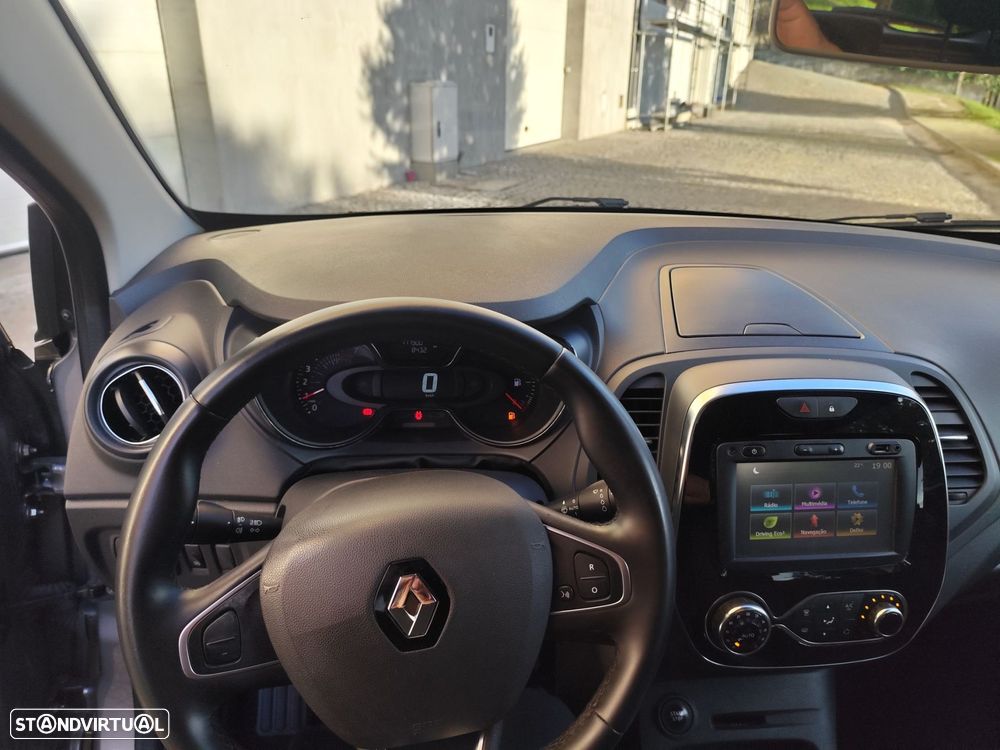 Renault Captur 0.9 TCE Exclusive - 28