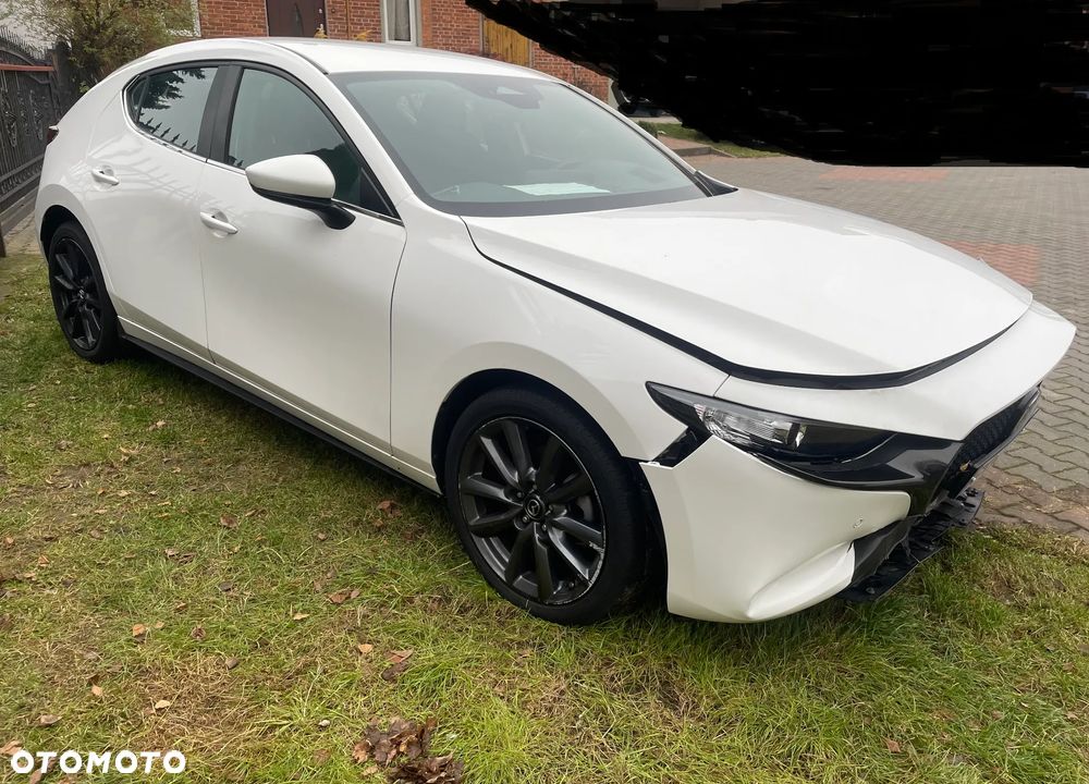 Mazda 3 e-SKYACTIV-G 2.0 M HYBRID - 1