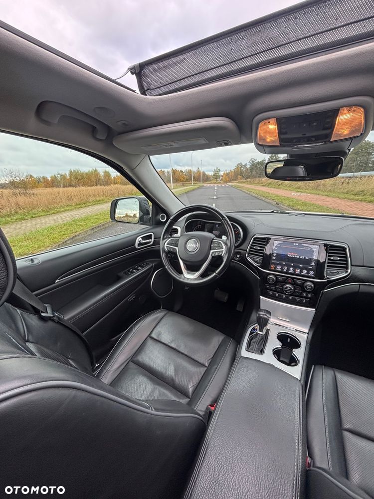 Jeep Grand Cherokee 5.7 V8 HEMI Summit - 22