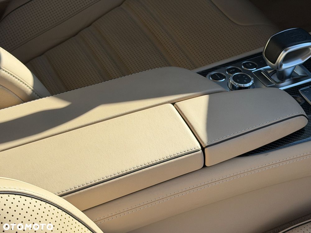 Mercedes-Benz SL 63 AMG AMG Speedshift MCT 7-Gang Sportgetriebe AMG Performance Package - 26
