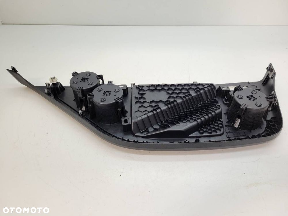 UCHWYT NA NAPOJE DEKOR OSŁONA ZAŚLEPKA DESKI FORD F-MAX 500 JC46-E045A20-AA - 6