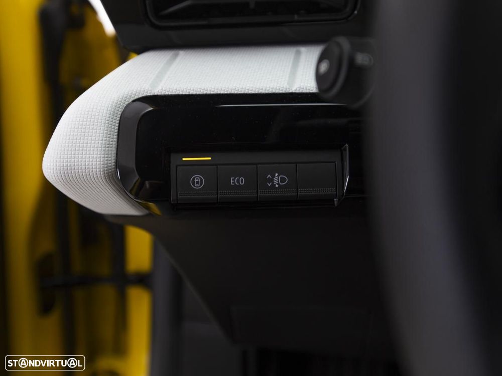Renault 5 E-Tech R Evolution 120 Urban Range - 19