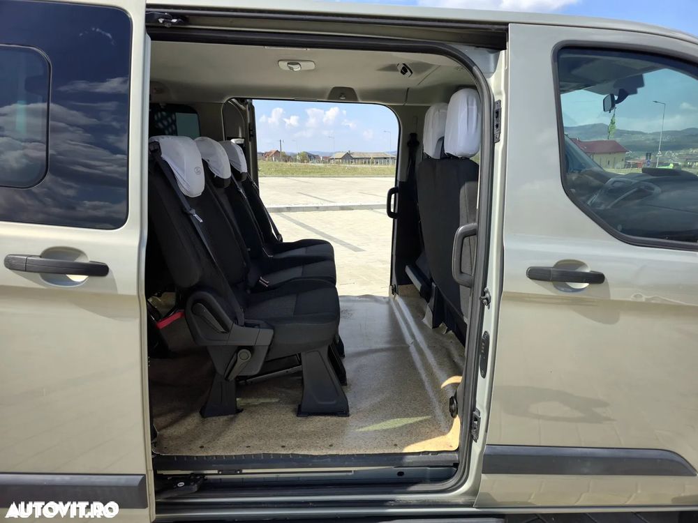 Ford Tourneo Custom 300 L1H1 VA Titanium - 9