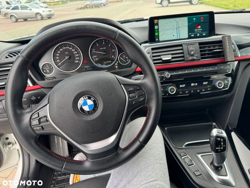 BMW Seria 3 320d Efficient Dynamic Edition Sport Line - 22