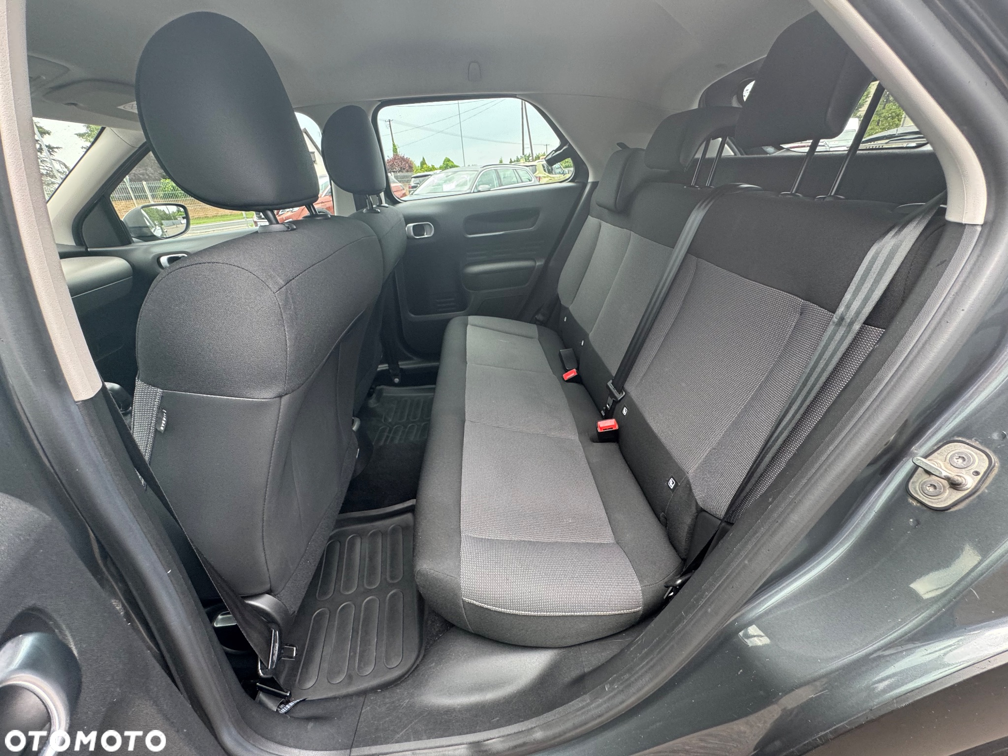 Citroën C4 Cactus 1.6 BlueHDi Shine - 13