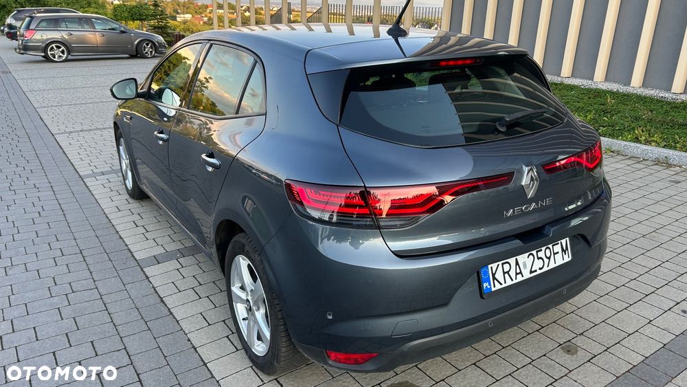 Renault Megane TCe 115 GPF ZEN - 6