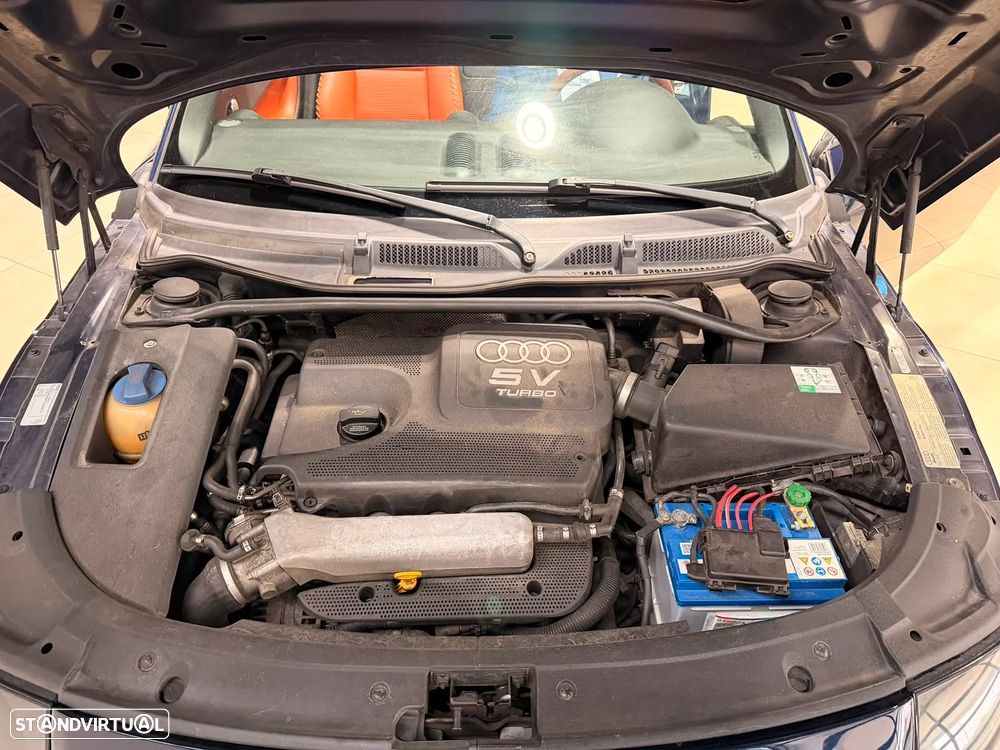 Audi TT Roadster 1.8 T - 30