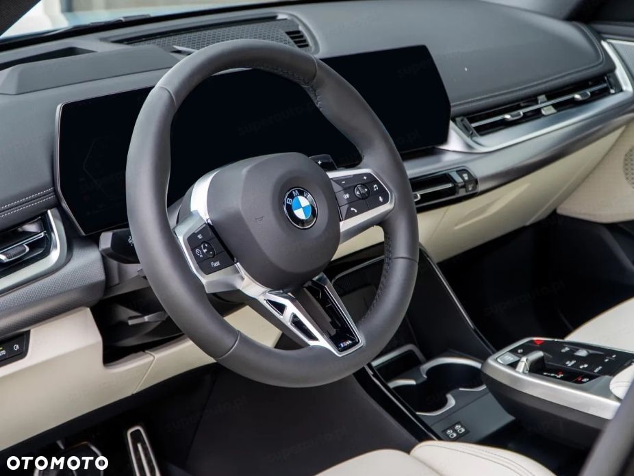BMW X1 - 11