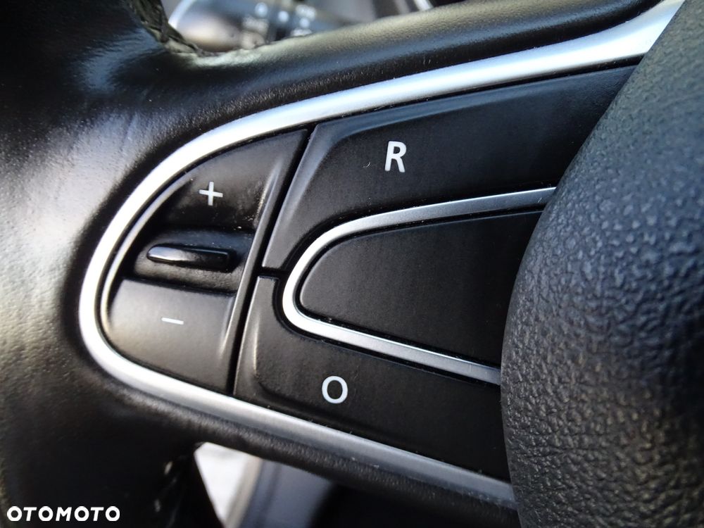 Renault Grand Scenic Energy TCe 130 S&S Bose Edition - 26