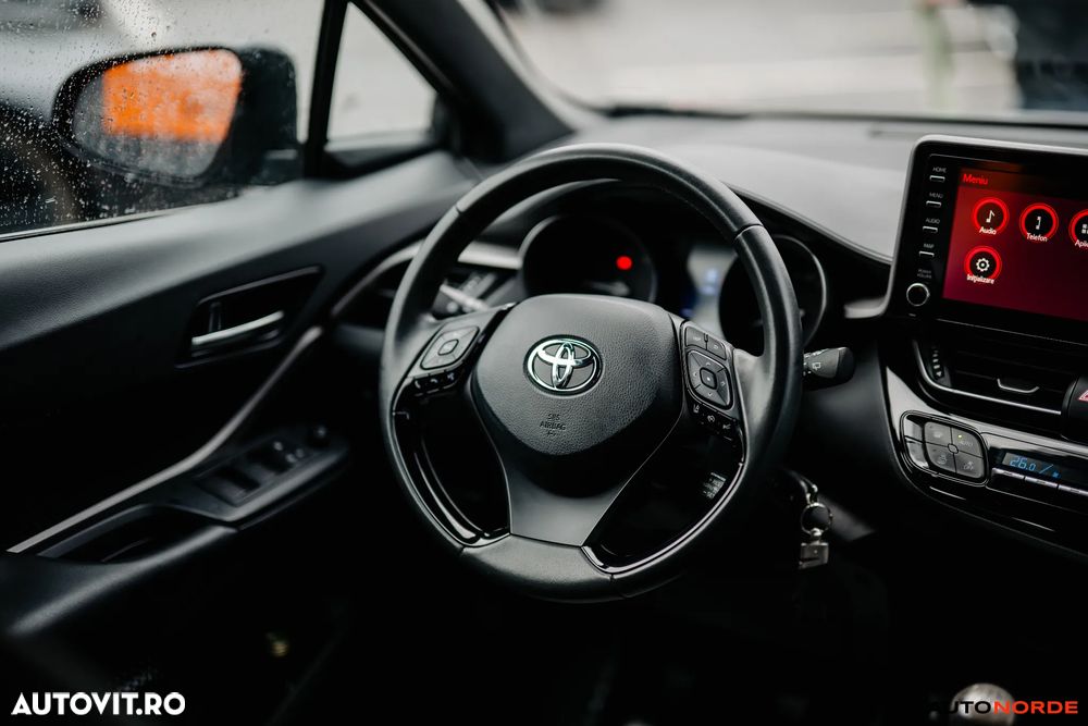 Toyota C-HR - 17