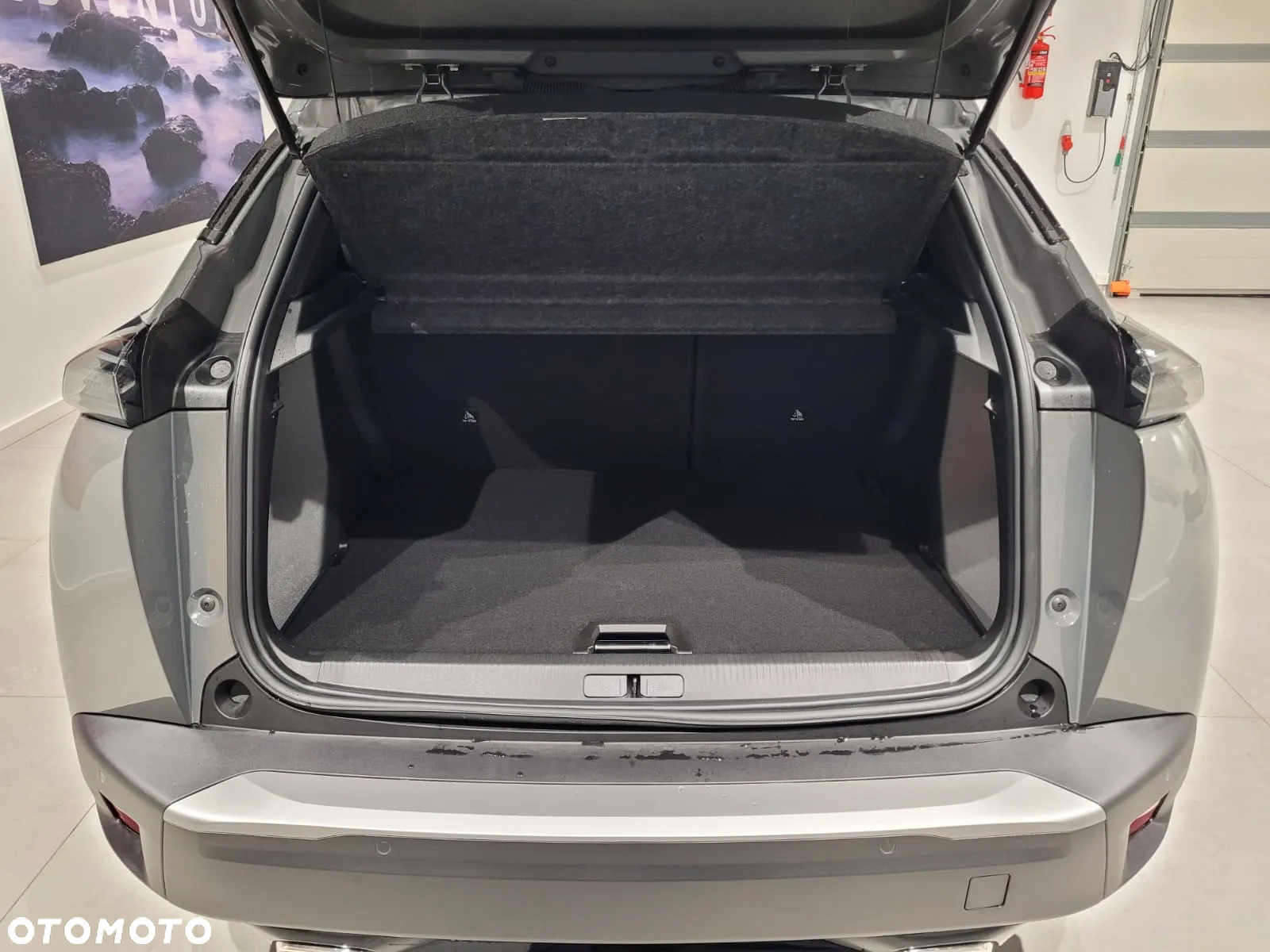 Peugeot 2008 PureTech mHEV Allure e-DCS6 - 9
