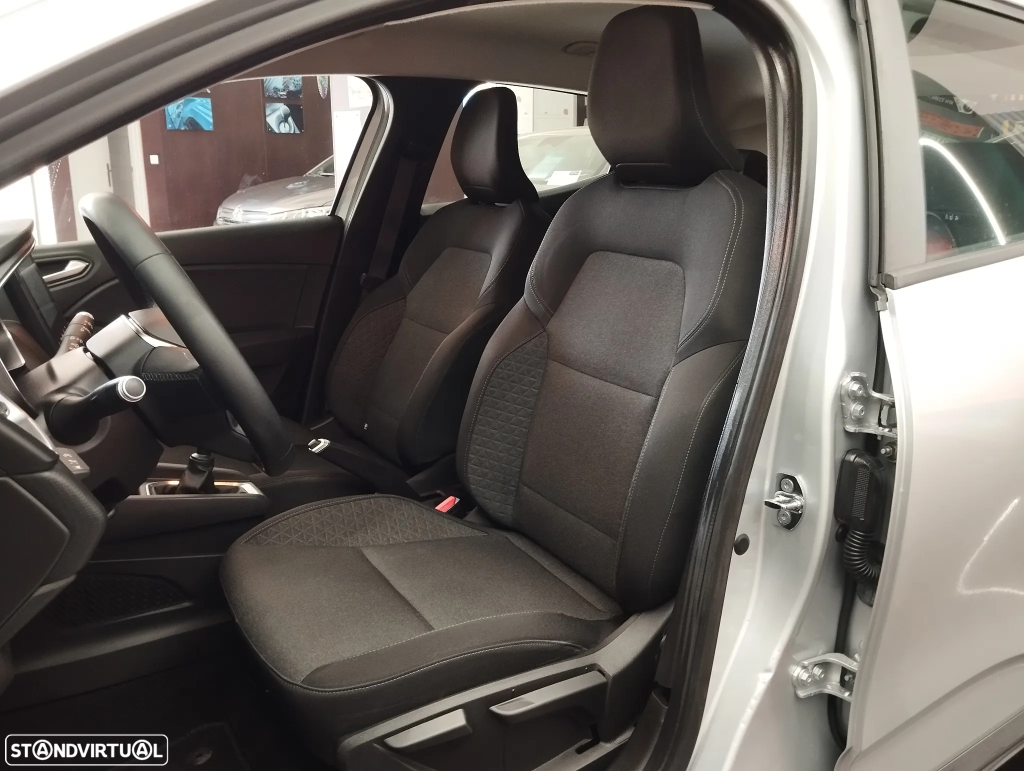 Renault Clio 1.5 Blue dCi Intens - 17