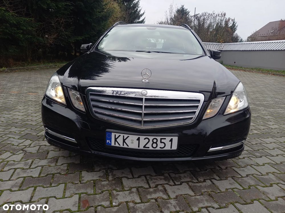 Mercedes-Benz Klasa E 200 CDI DPF BlueEFFICIENCY 7G-TRONIC - 18