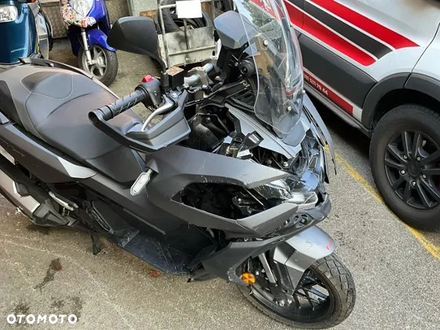Honda ADV350 - 20