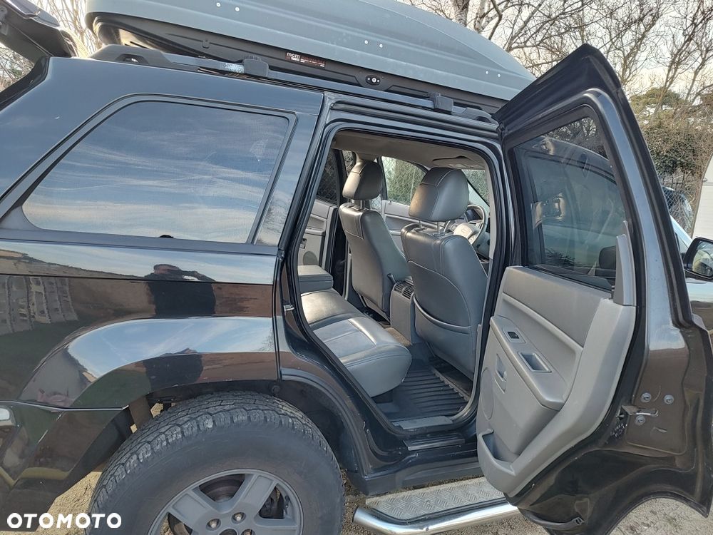 Jeep Grand Cherokee - 4