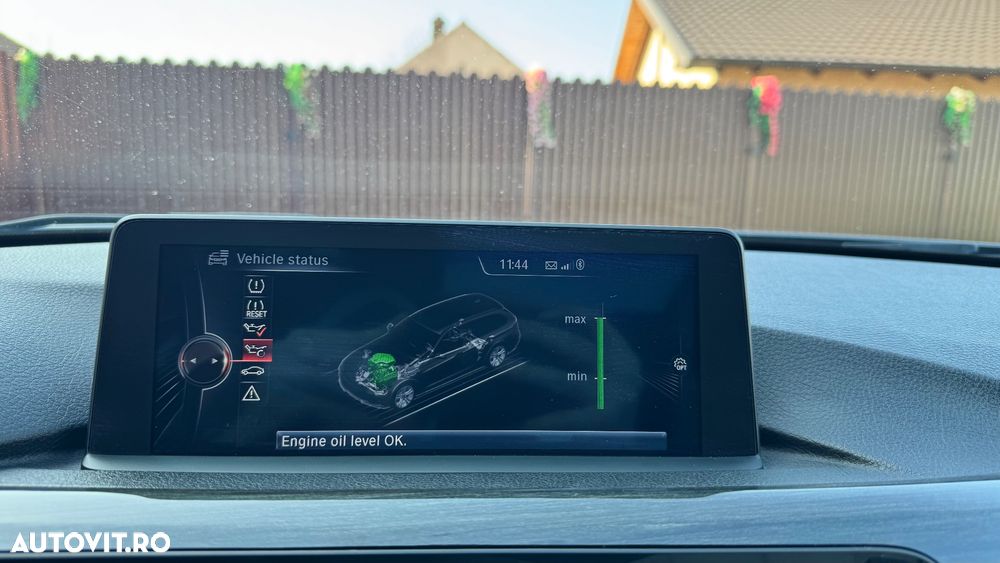 BMW Seria 3 320d Touring Aut. Modern Line - 26