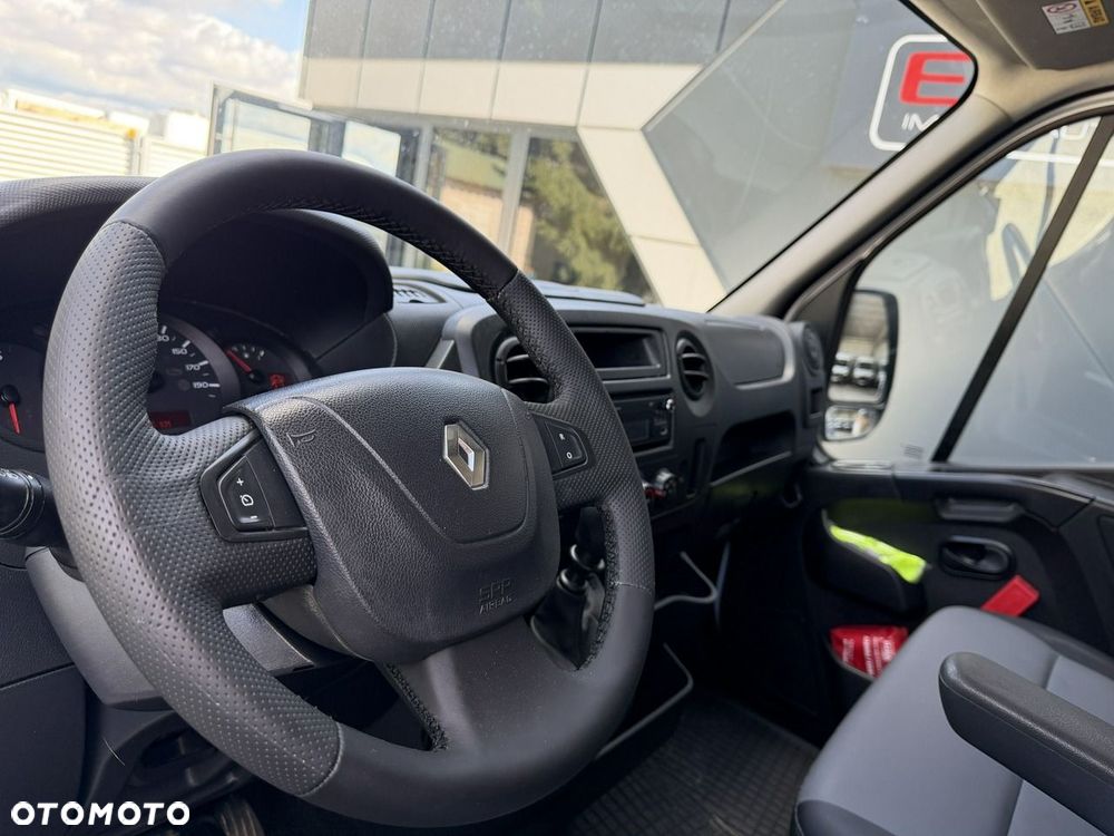 Renault Master - 10