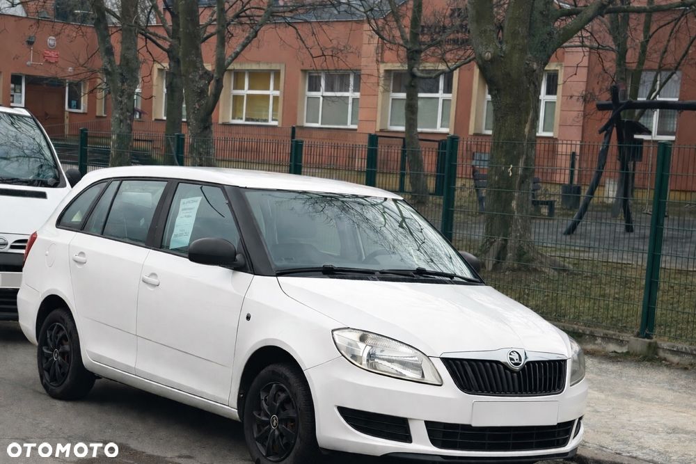 Skoda Fabia 1.2 TSI Fresh - 3