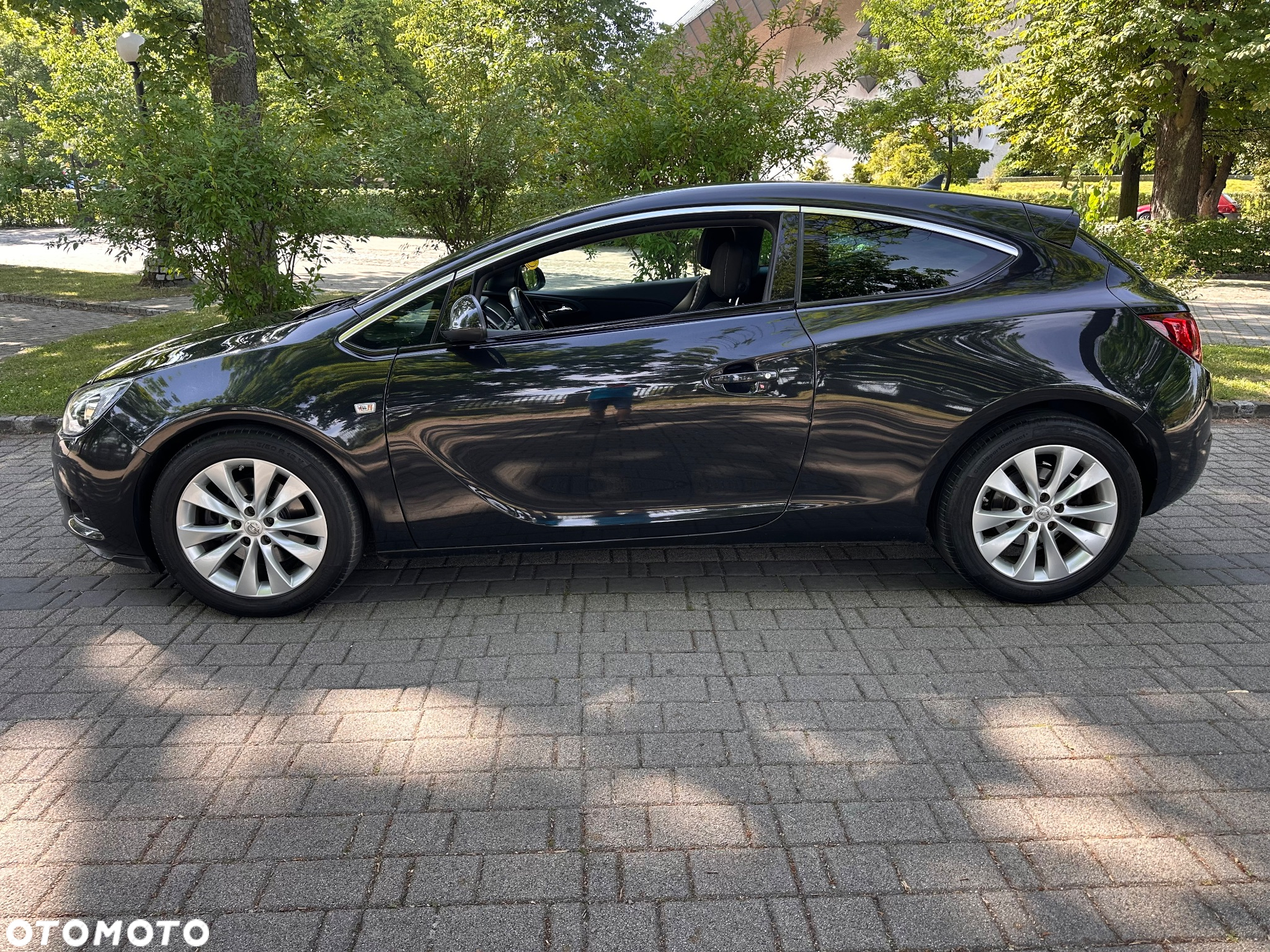 Opel Astra GTC 1.6 CDTI DPF ecoFLEX Start/Stop Active - 24