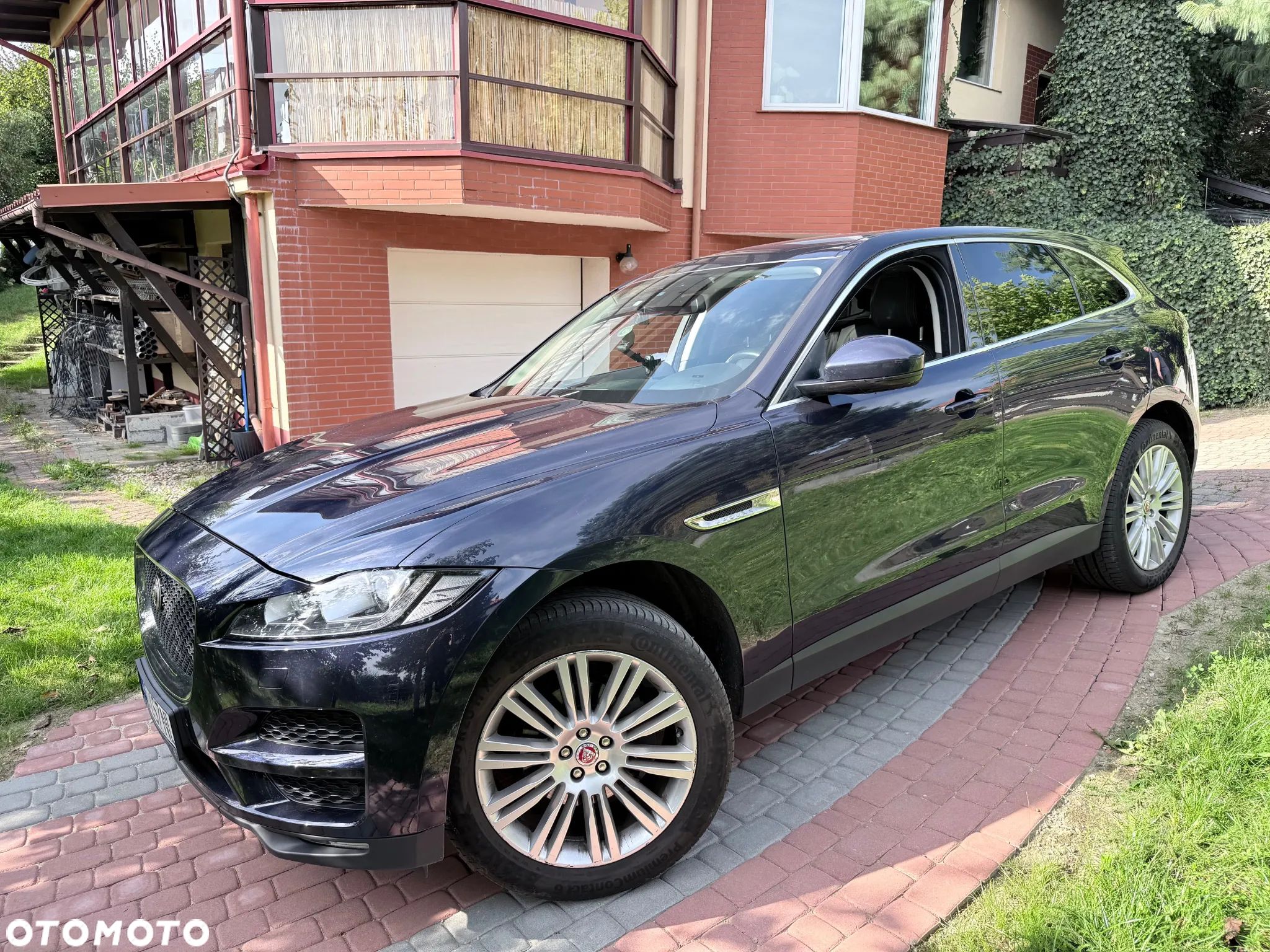 Jaguar F-Pace 2.0 i4D AWD Prestige - 1