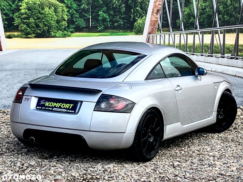 Audi TT Coupé - 13