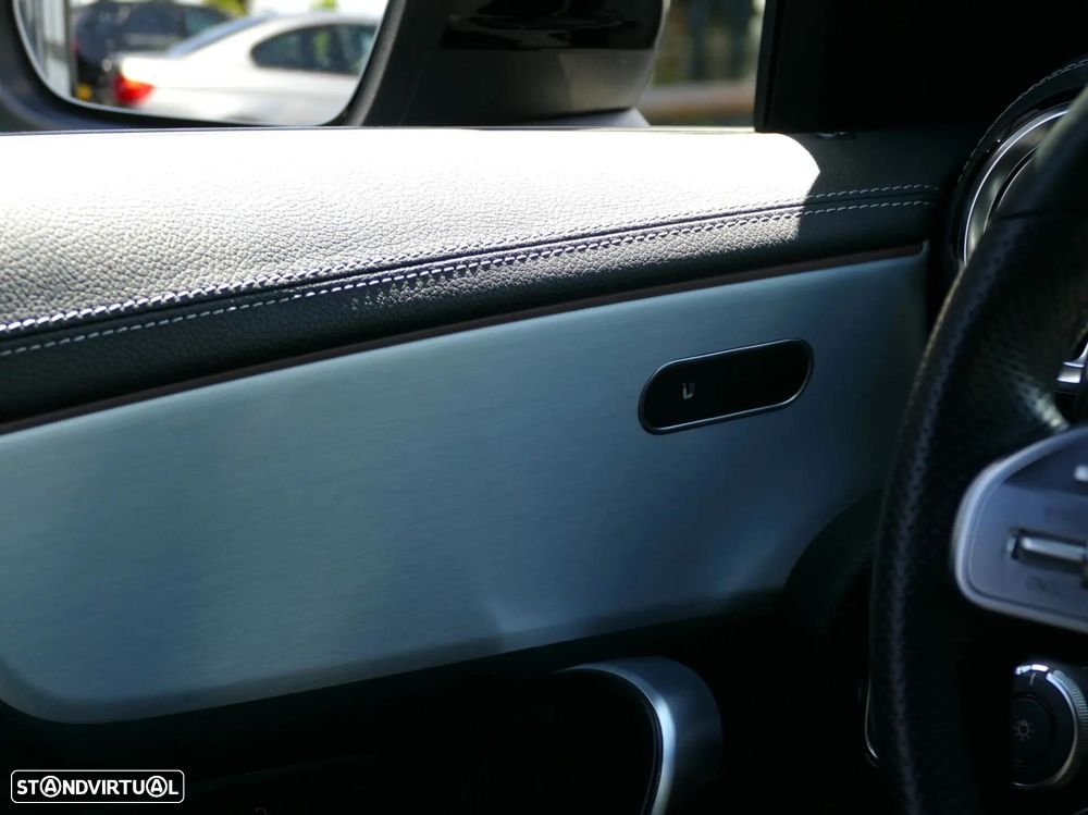Mercedes-Benz CLA 250 e Shooting Brake AMG Line - 32