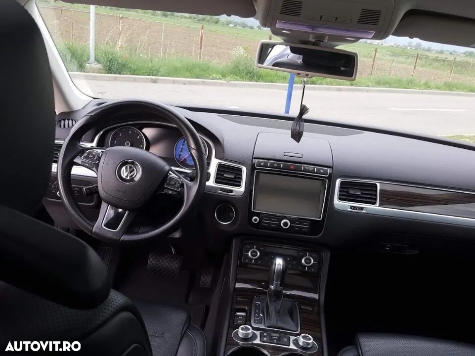 Volkswagen Touareg 3.0 V6 TDI SCR Blue Motion DPF Automatik - 10
