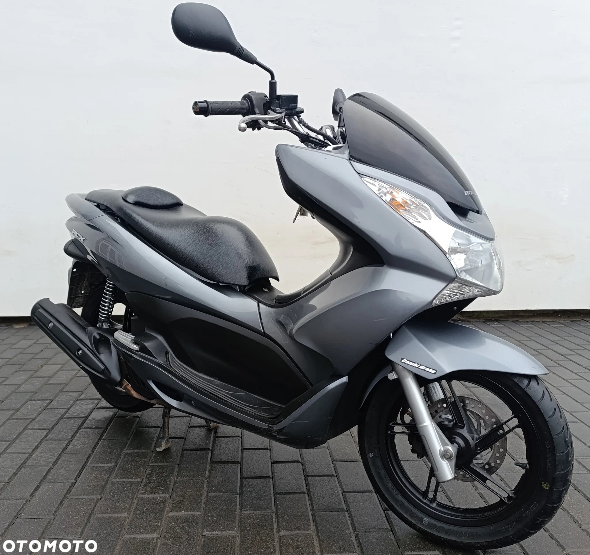 Honda PCX - 7