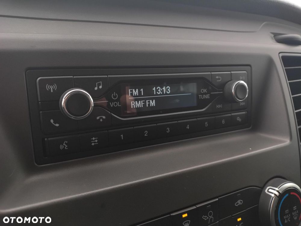 Ford Transit - 18