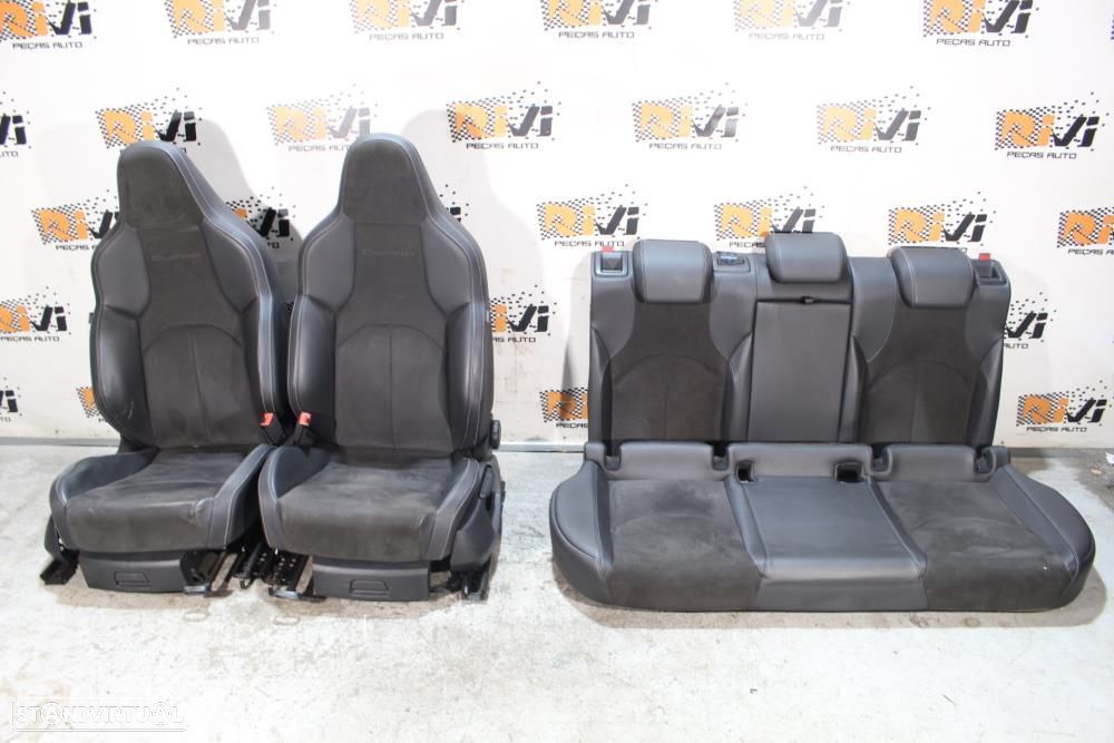 Conjunto De Bancos Seat Leon (5F1)  Bancos Seat Leon 5F Cupra Em Pele - 1