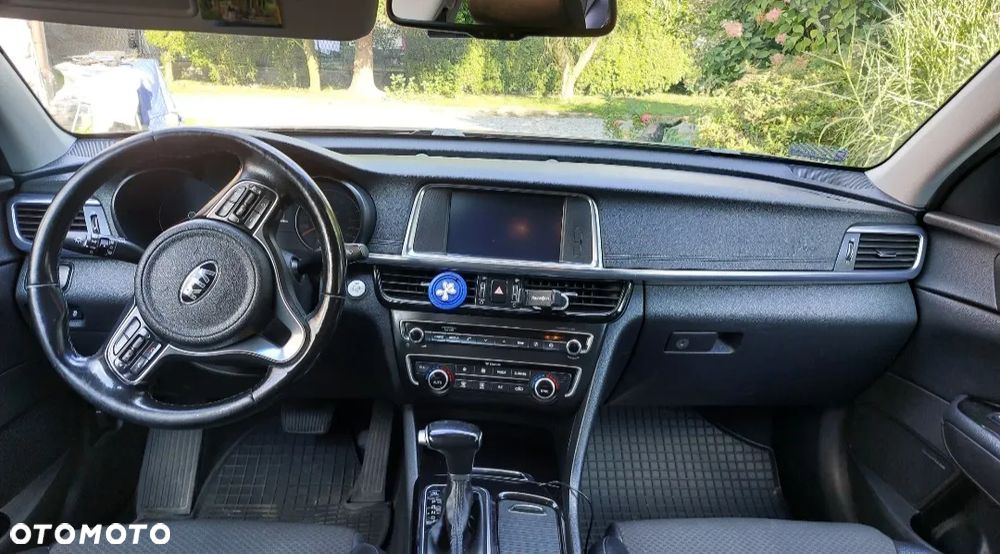Kia Optima 1.7 CRDI XL DCT - 6