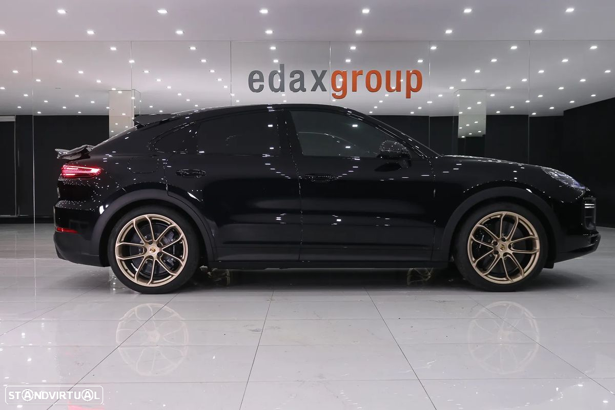 Porsche Cayenne Turbo GT - 4