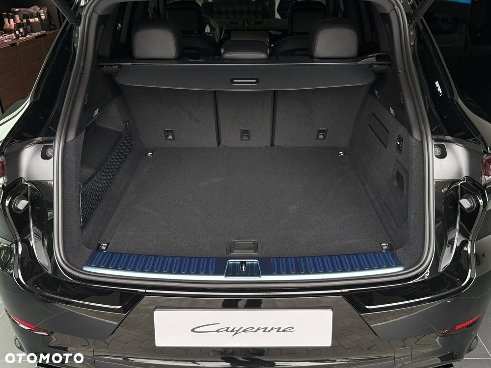 Porsche Cayenne - 31