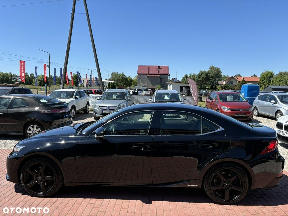 Lexus IS - 14
