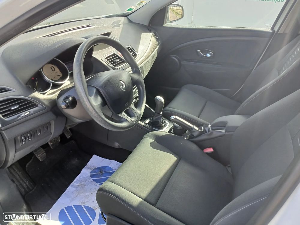 Renault Mégane 1.5 dCi Confort - 18