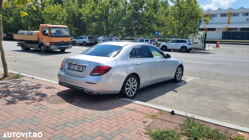 Mercedes-Benz E 200 d 9G-TRONIC - 2